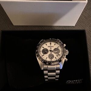 Mint Seiko Prospex Chronograph Solar Panda SSC813